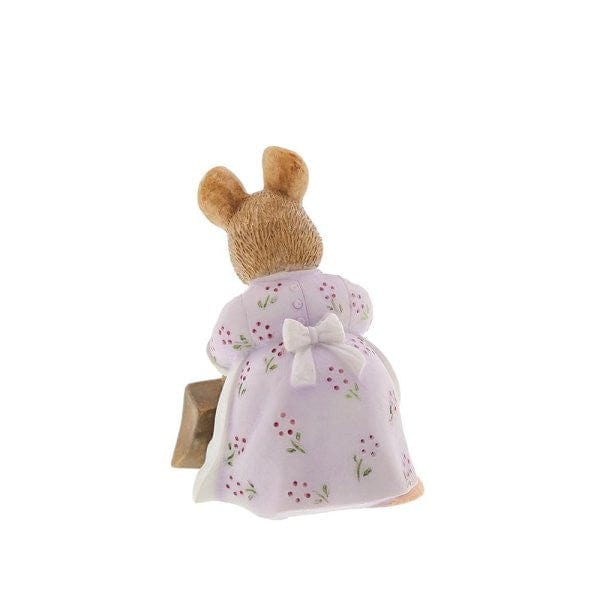 Beatrix Potter Hunca Munca Figurine Beatrix Potter Hunca Munca Figurine