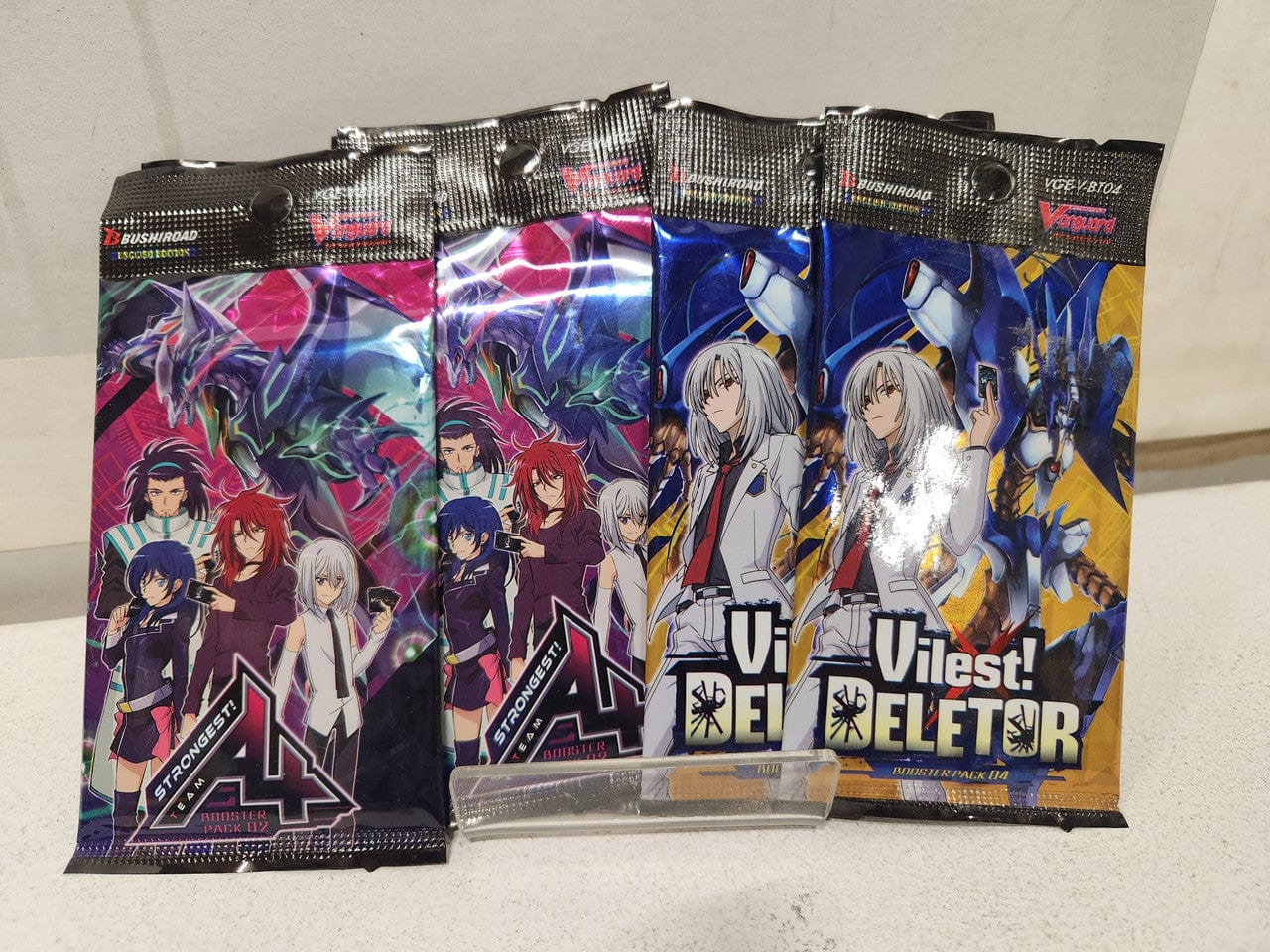Cardfight! Vanguard 4x vilest! Deletor 5x Strongest! Team A4 Booster Packs