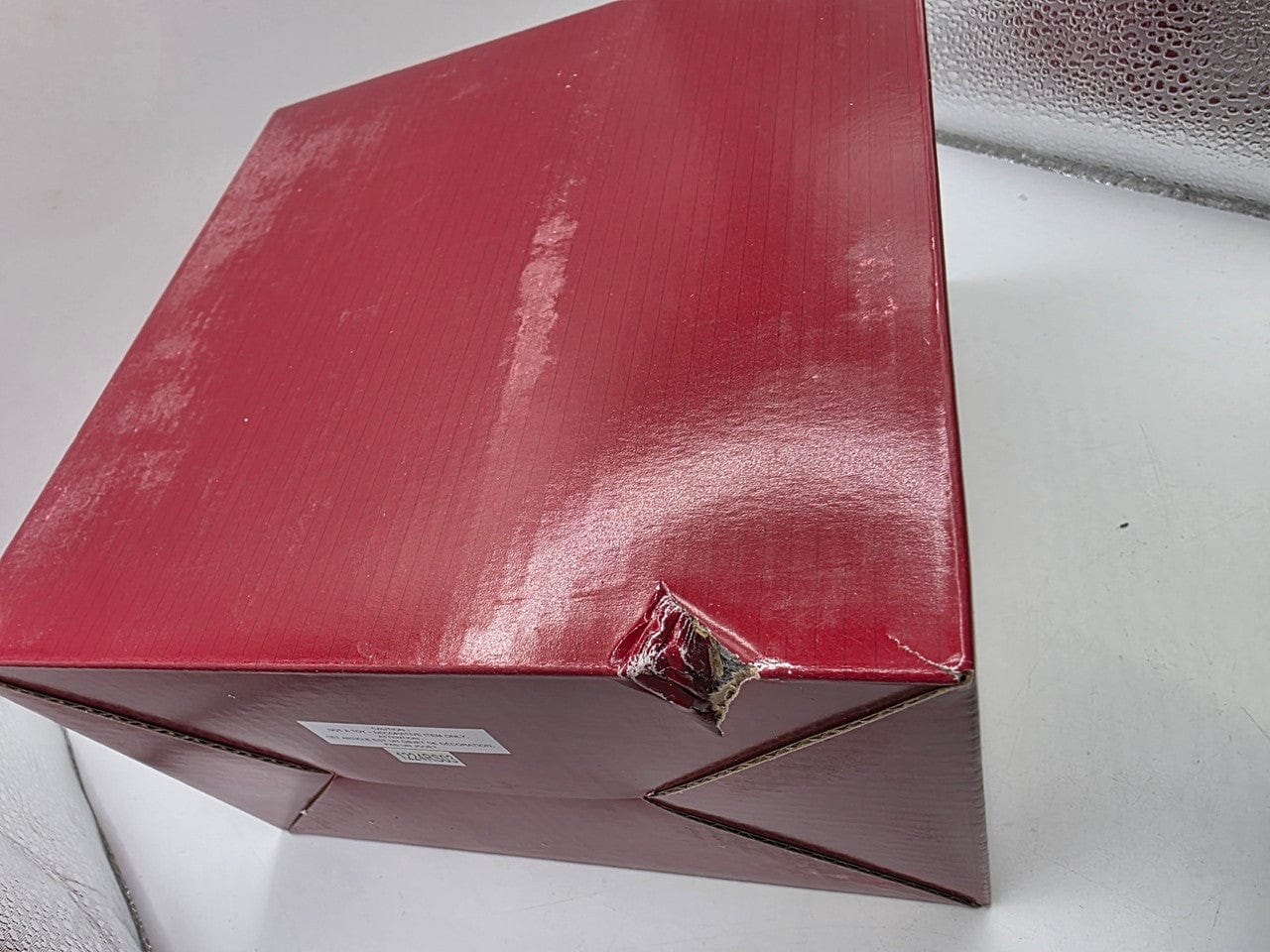 DAMAGED BOX - Disney Traditions Hugs & Kisses (Mickey & Minnie Love Figurine) By Jim Shore 6016327