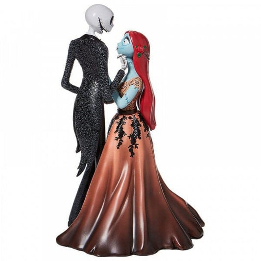 Disney Showcase Jack and Sally Couture de Force Figurine 6008701 Disney Showcase Jack and Sally Couture de Force Figurine 6008701