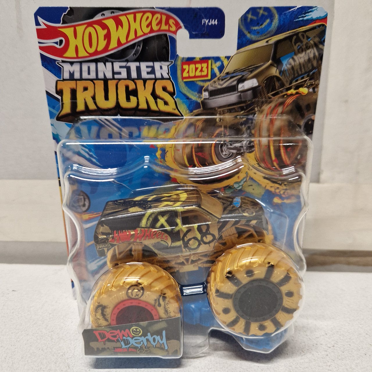 Hot Wheels Monster Trucks 1:64 Demo Derby