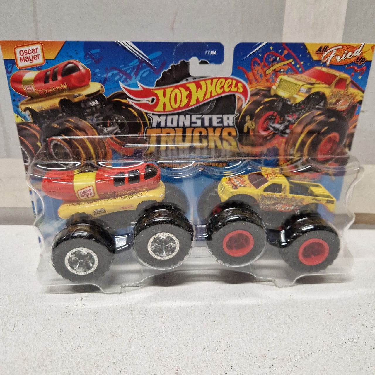 Hot Wheels Monster Trucks Demolition Doubles Oscar Meyer VS All Fried Up