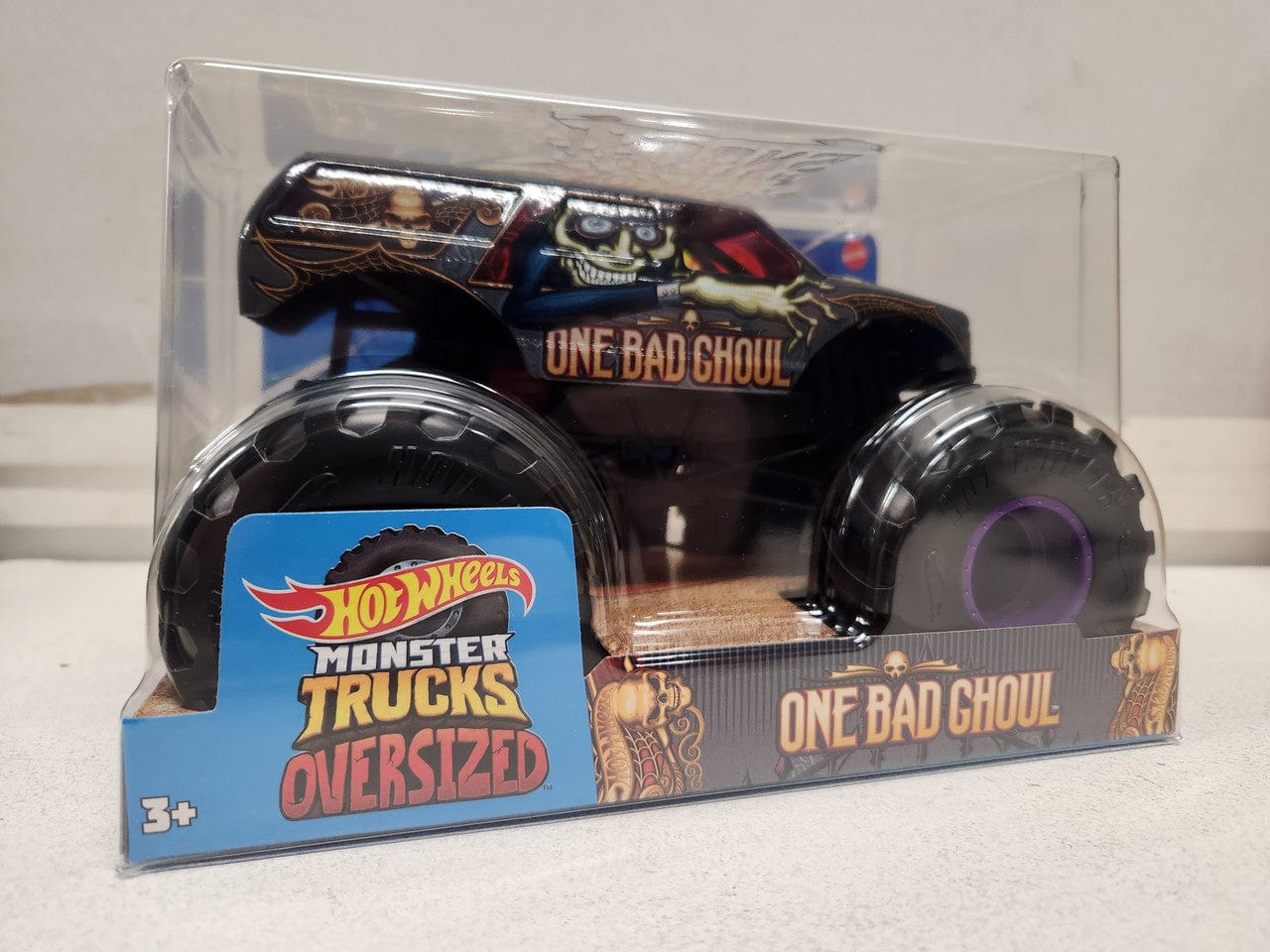 Hot Wheels Monster Trucks Oversized One Bad Ghoul Hot Wheels Monster Trucks Oversized One Bad Ghoul