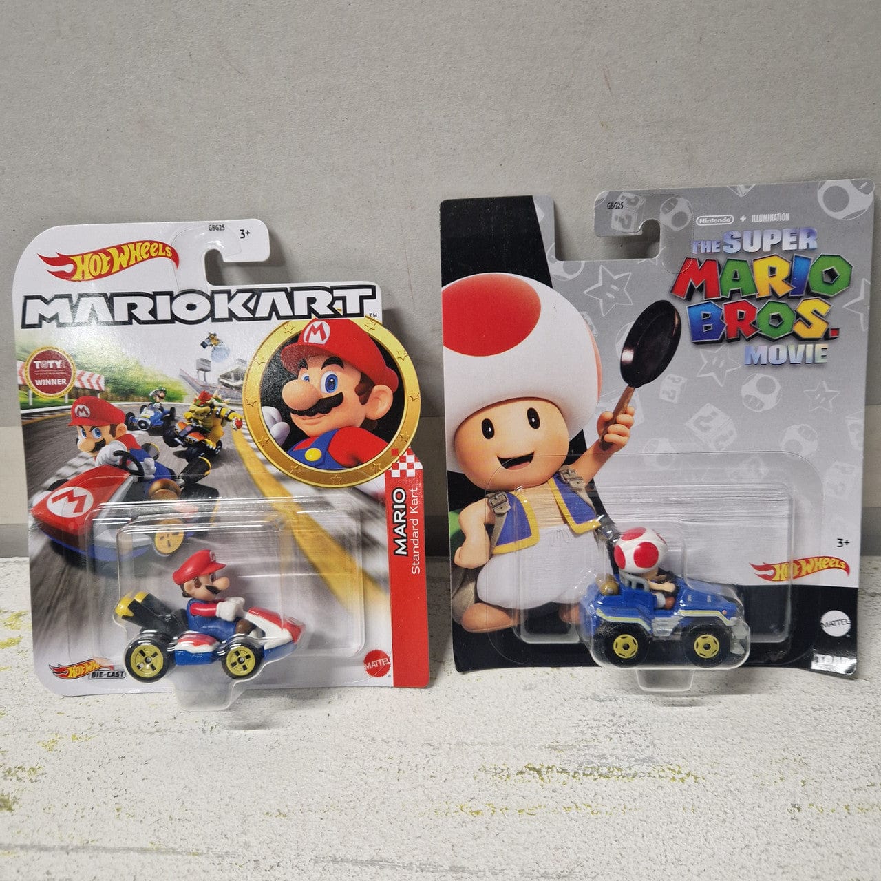 HOT WHEELS VALUE PACK - Set of 4 Hot Wheels Mario Kart Vehicles