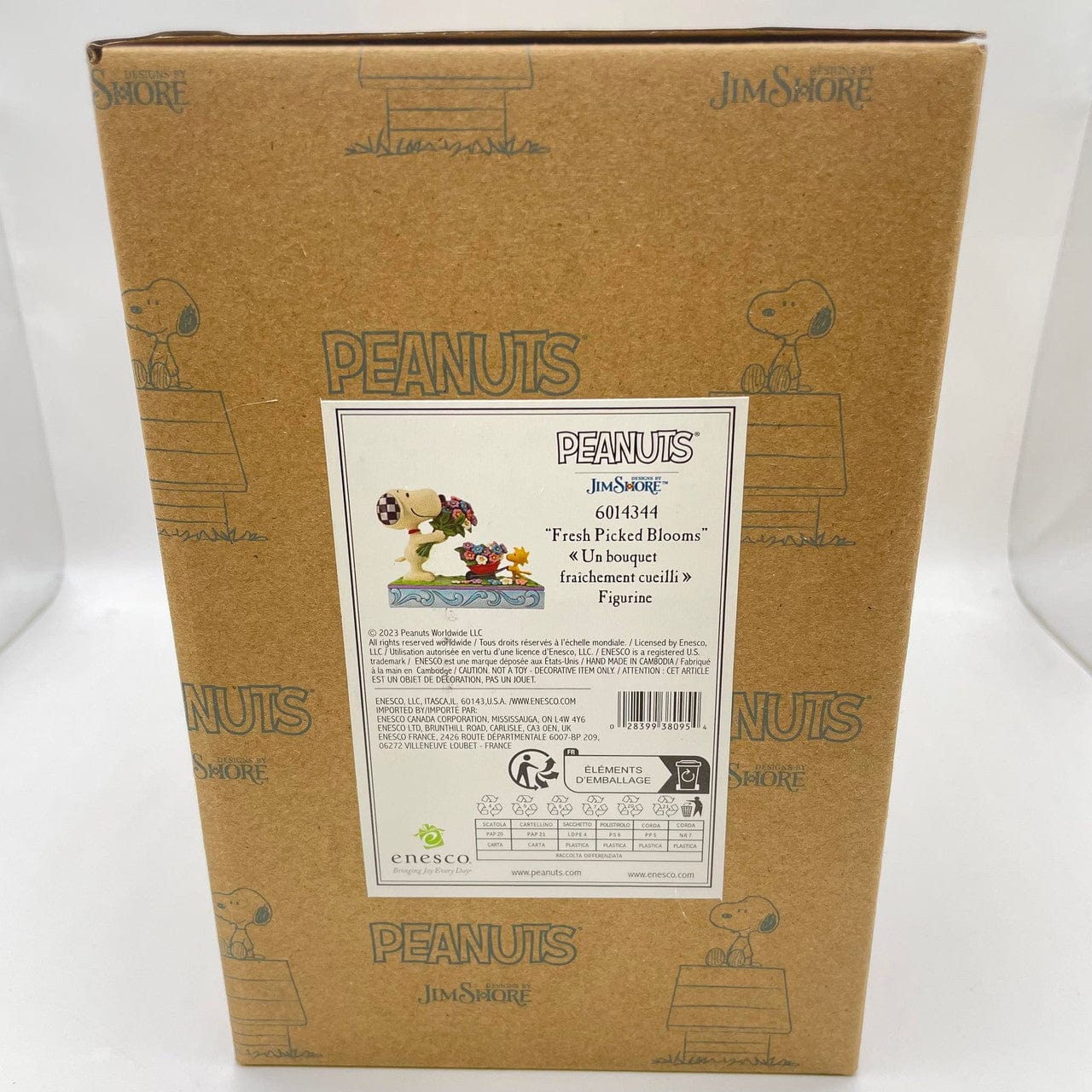 Snoopy and Woodstock Picking Flowers Figurine Signed By Jim Shore 6014344