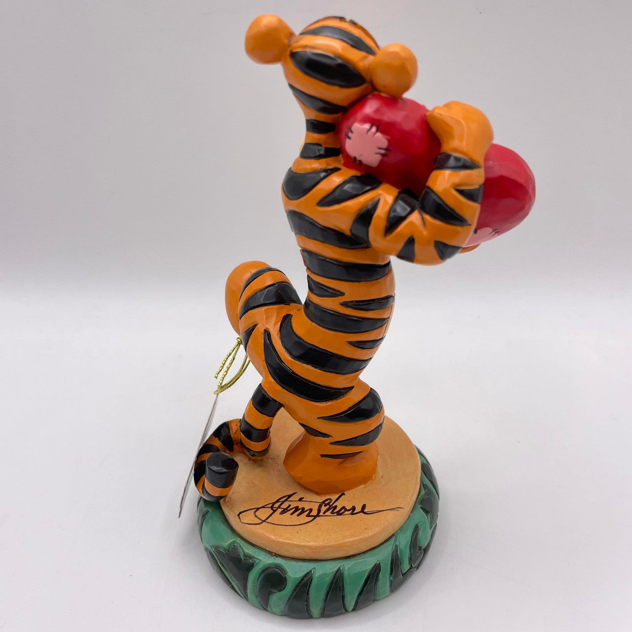 Disney Traditions Heartfelt Hug Tigger Holding Heart Figurine Signed by Jim Shore 6008073