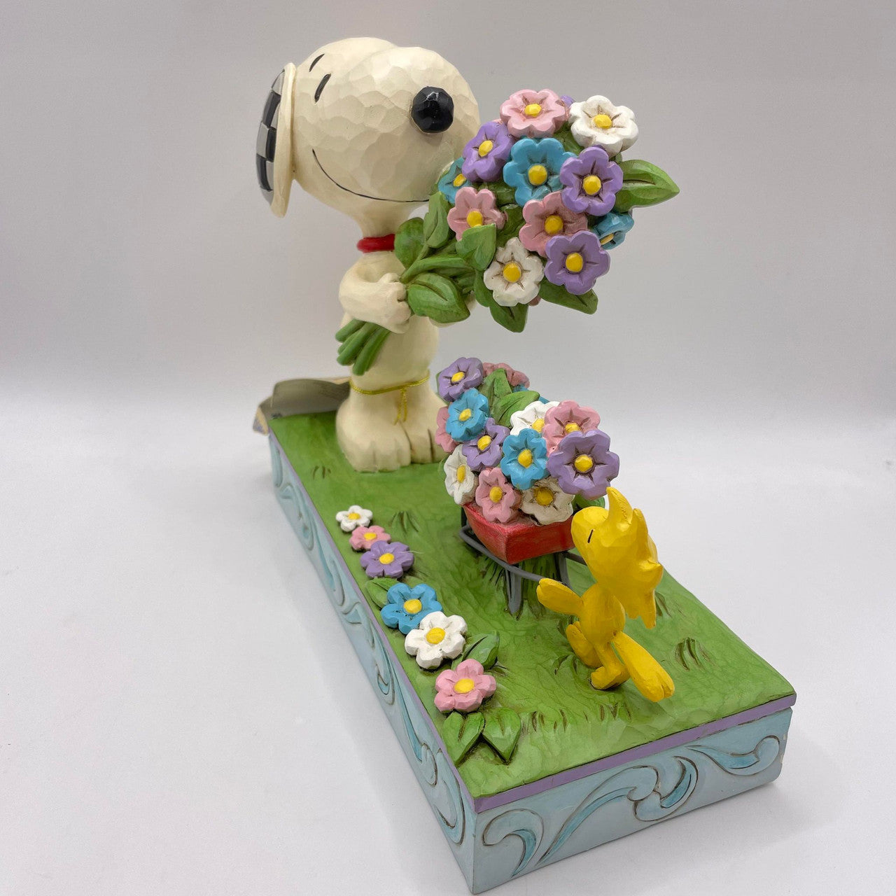 Snoopy and Woodstock Picking Flowers Figurine Signed By Jim Shore 6014344