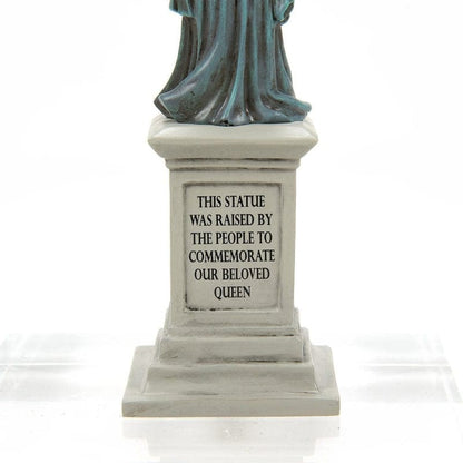 A Monument for Her Majesty Dickens Village By Department 56