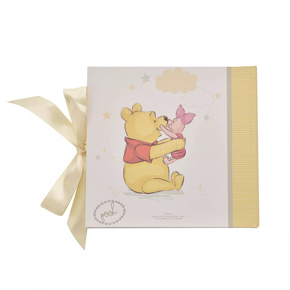 Disney Baby Magical Beginnings Photo Album 4" x 6" - Pooh