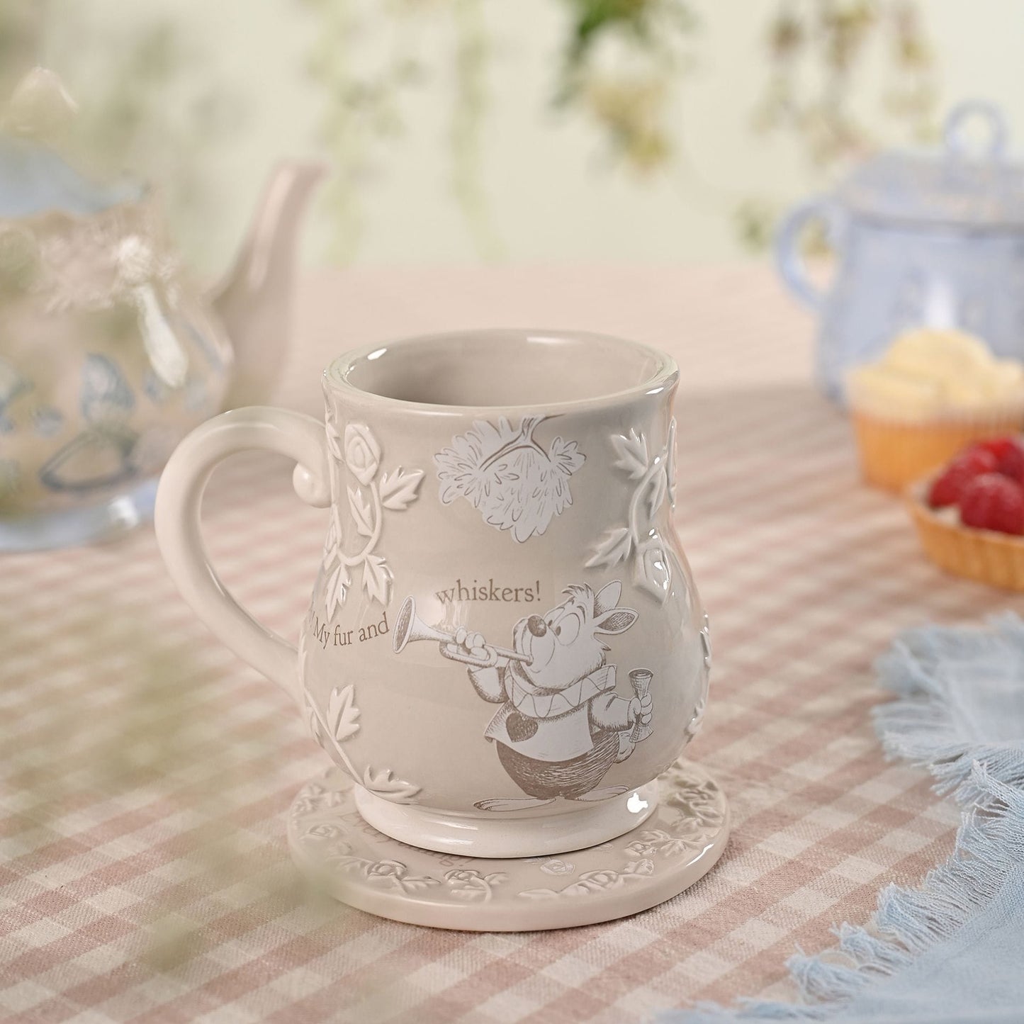 Disney Home Alice in Wonderland Embossed Mug - White Rabbit