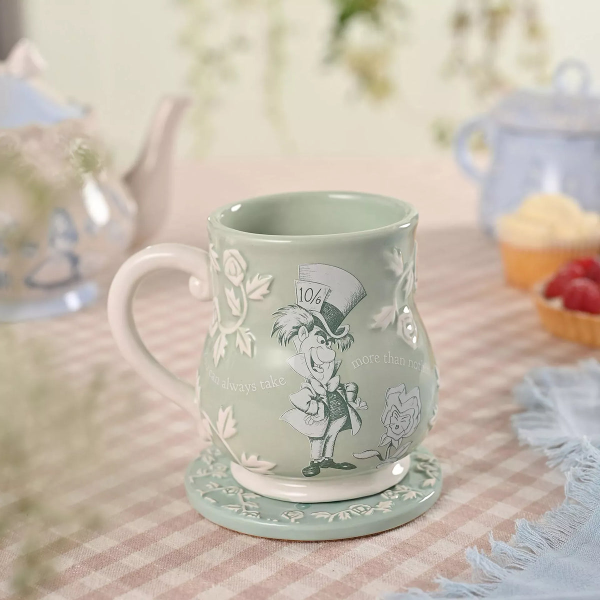 Disney Home Alice In Wonderland Mug ONE SUPPLIED AT RANDOM