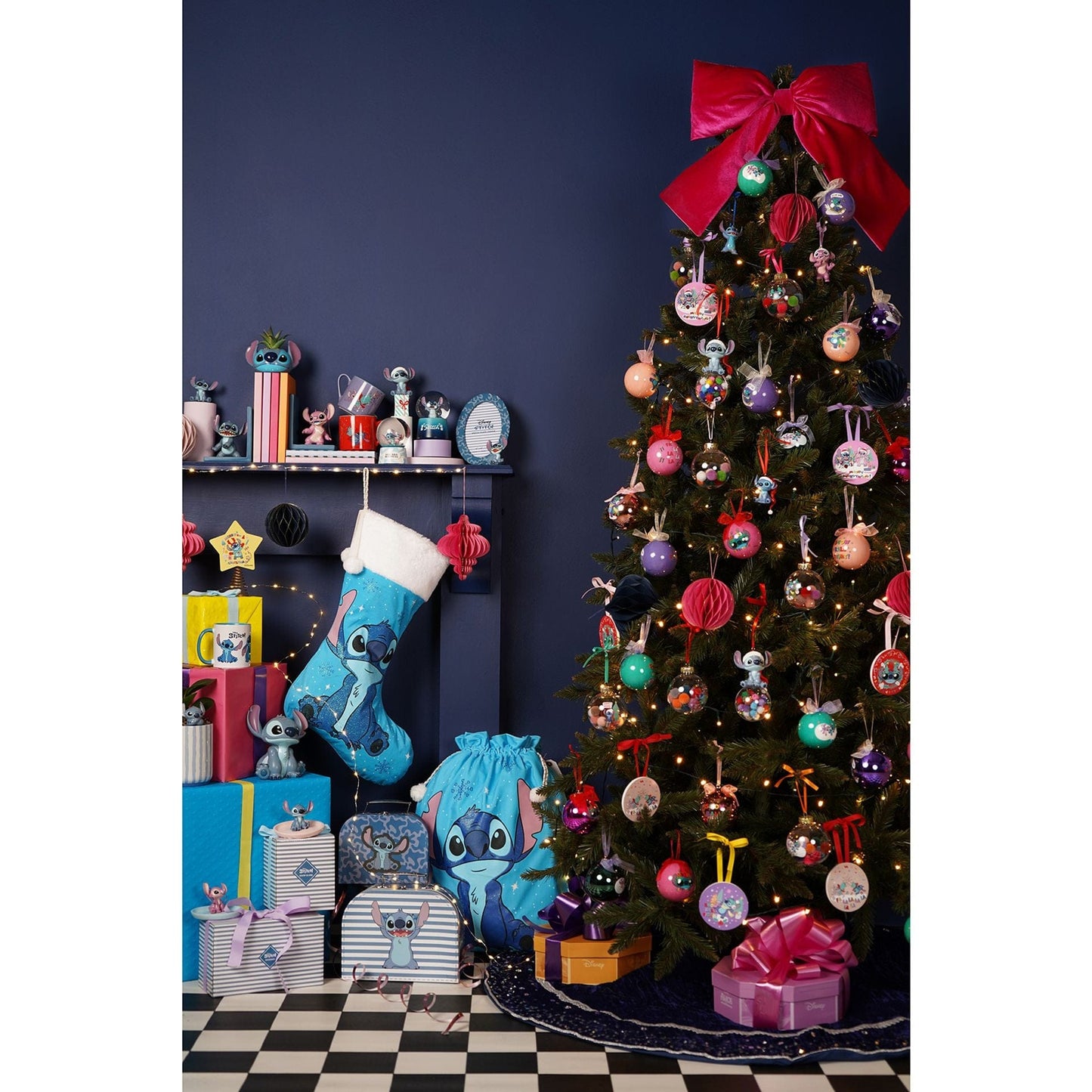 Disney Icons And Villains Christmas Sack 46cm x 53cm - Stitch