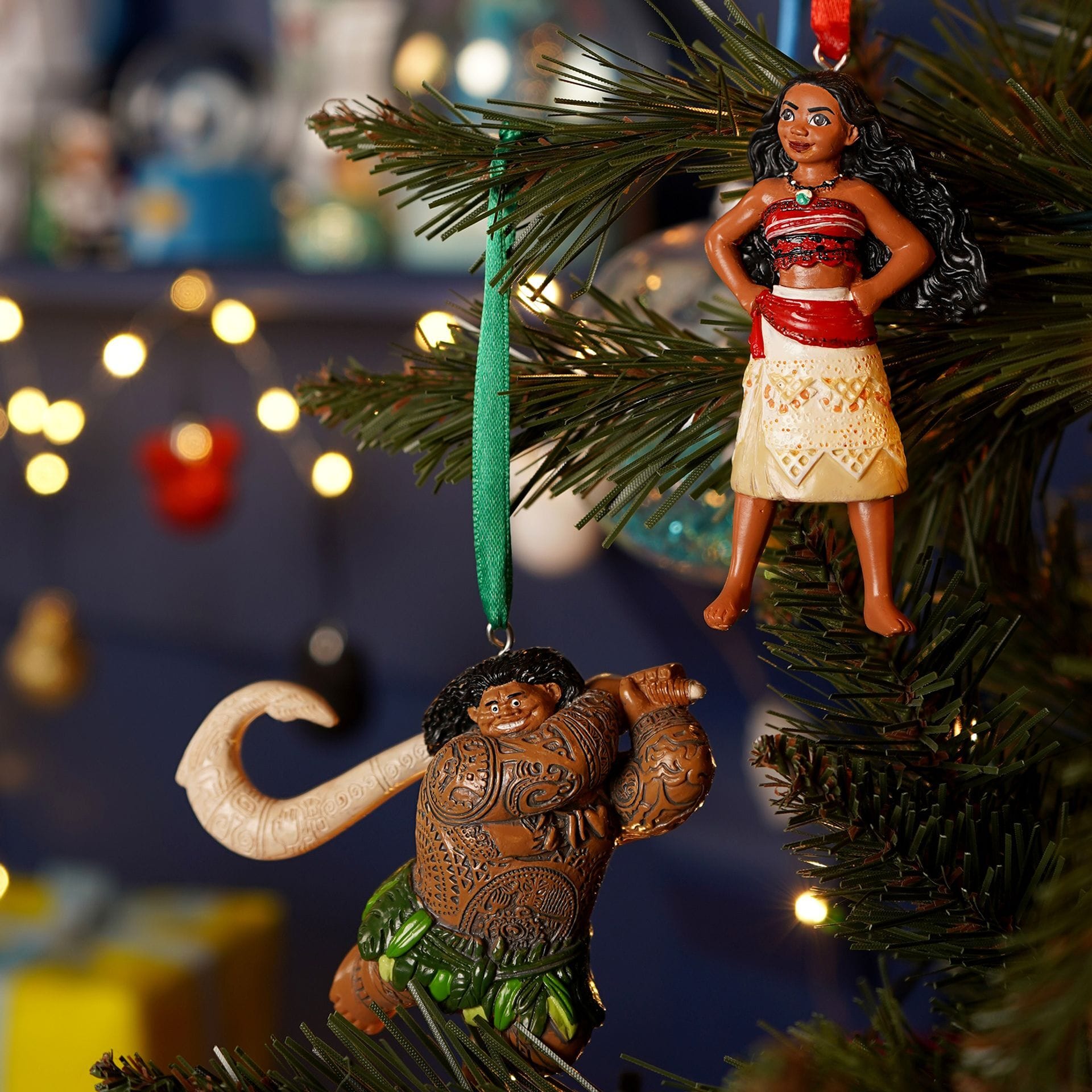 Disney Moana And Maui Set of 2 Hanging Decorations