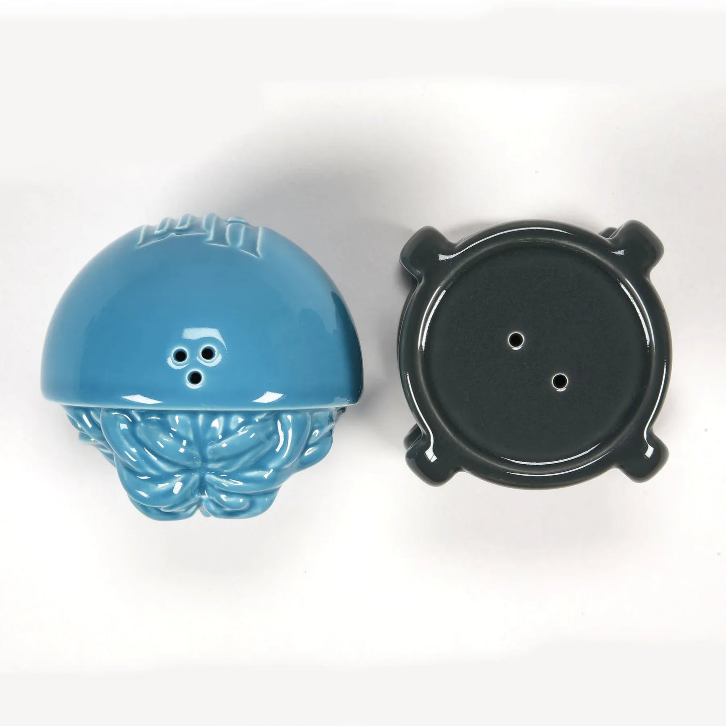 Disney Showcase Haunted Mansion Madame Leota Salt and Pepper Shakers 6016750