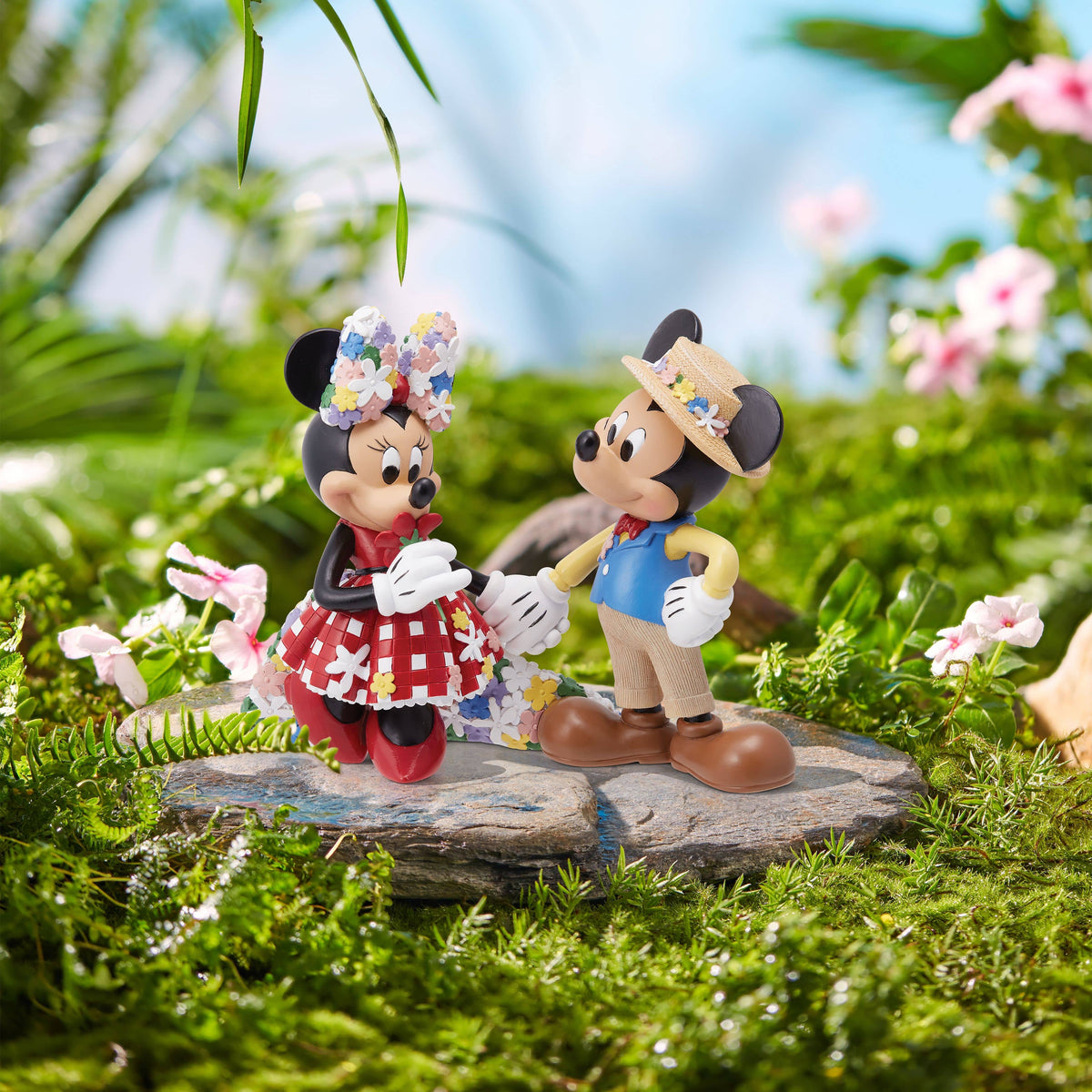 Disney Showcase Mickey & Minnie Botanical Figurine