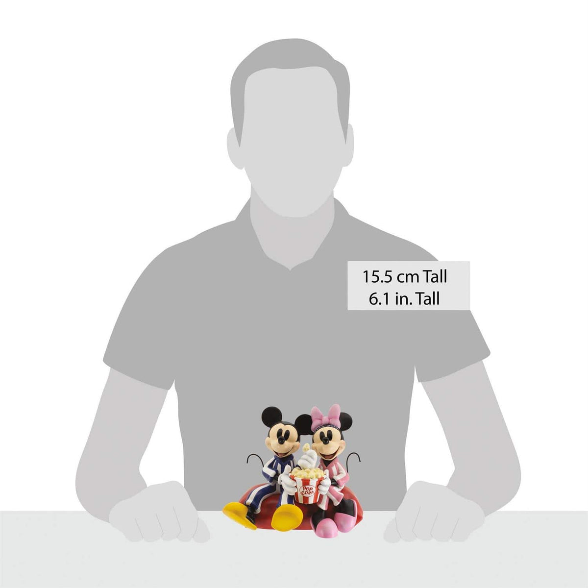 Disney Showcase Mickey & Minnie Movie Night Figurine 6018078