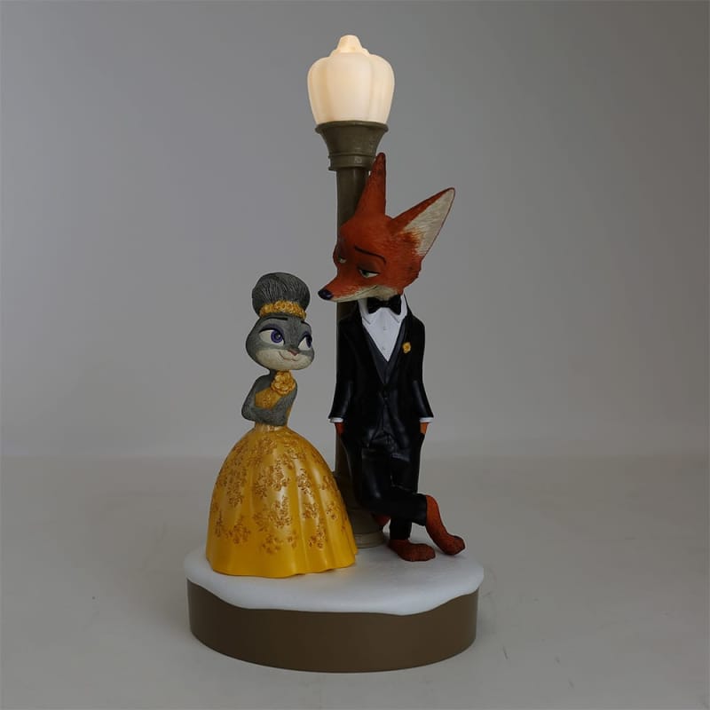 Disney Showcase Nick & Judy Light Up Zootropolis Figurine