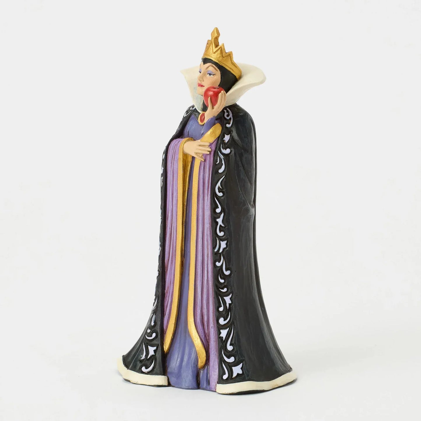 Disney Traditions A Wicked Bite The Evil Queen Figurine By Jim Shore