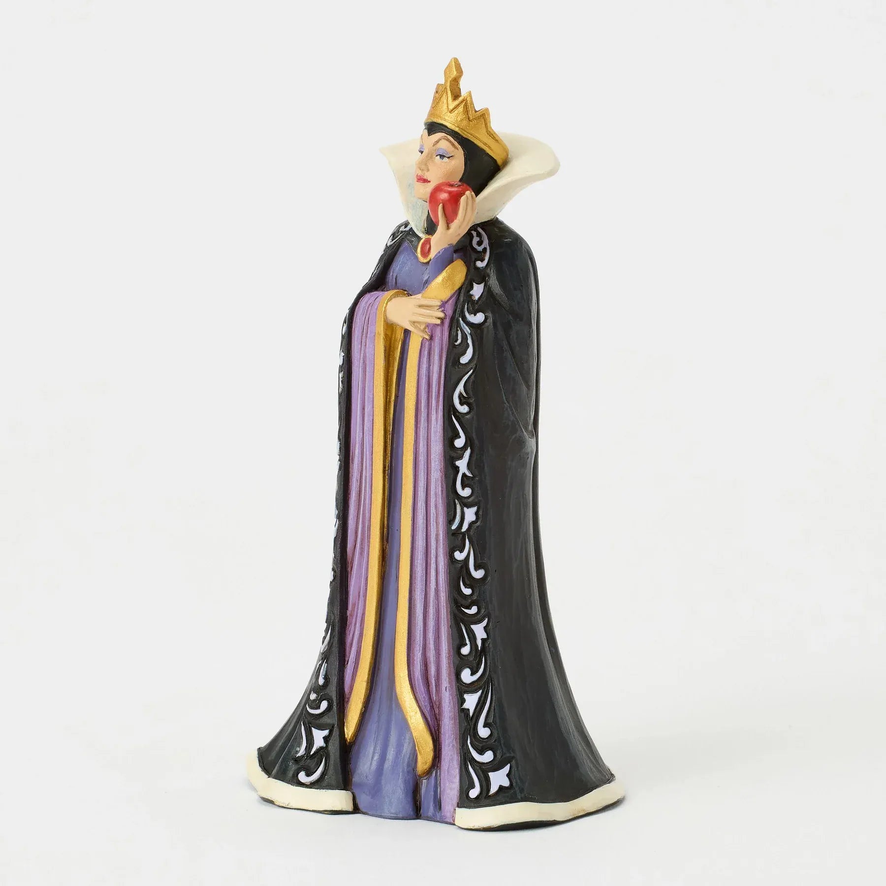 Disney Traditions A Wicked Bite The Evil Queen Figurine By Jim Shore