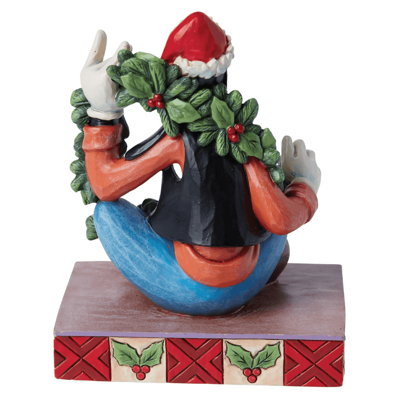 Disney Traditions Goofy Christmas Figurine by Jim Shore