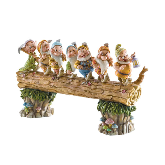 Disney Traditions Homeward Bound - Seven Dwarfs Figurine 4005434