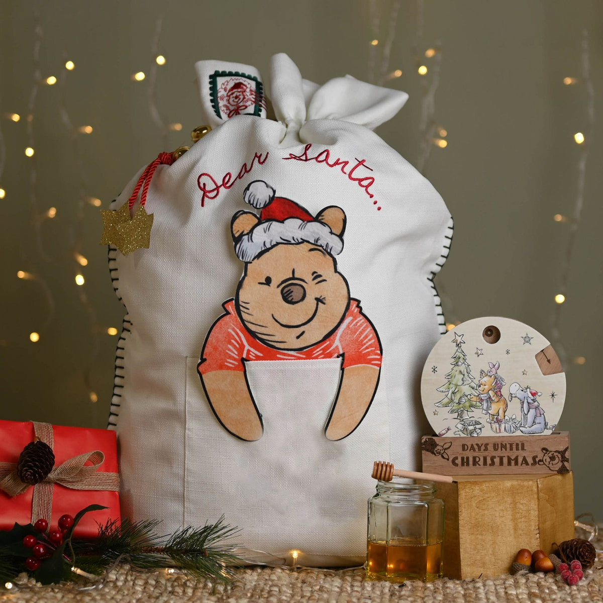 Disney Winnie The Pooh "Favourite Time of the Year" Mug
