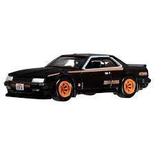 Nissan Skyline RS (KDR30) by hot wheels