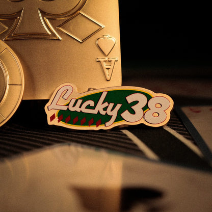 Fallout: New Vegas Lucky 38 Imitation Gold Casino Gifft Set Badge, Poker Chip, Playing Card