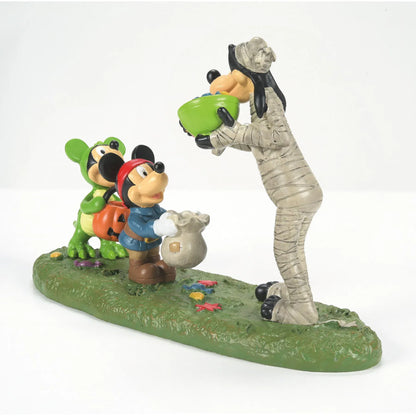 Halloween Treats from Goofy Disney Village from Department 56