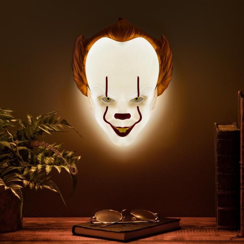 Pennywise Mask Light By Paladone