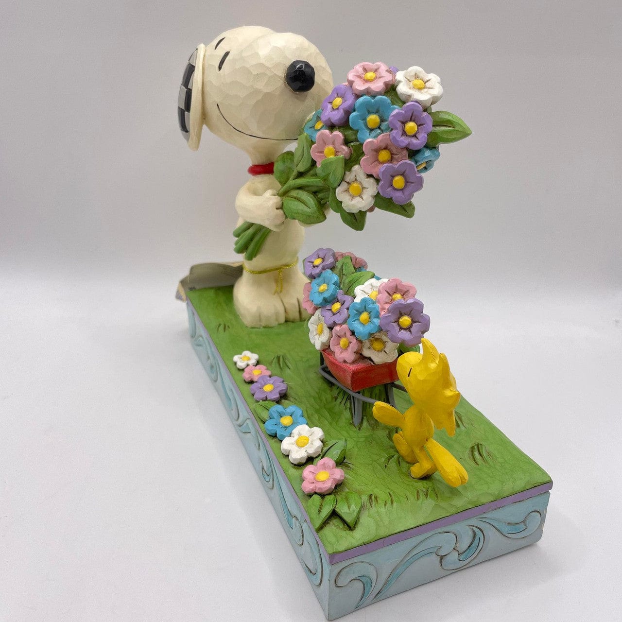 Snoopy and Woodstock Picking Flowers Figurine Signed By Jim Shore 6014344