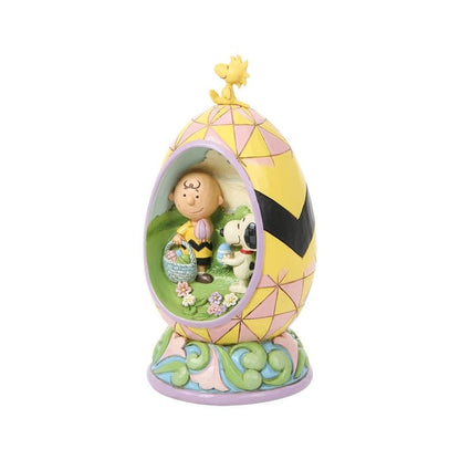 Snoopy Egg Diorama Figurine Peanuts by Jim Shore