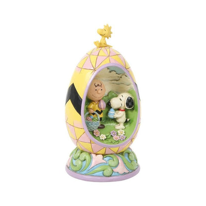 Snoopy Egg Diorama Figurine Peanuts by Jim Shore