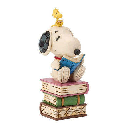 Snoopy Stacked Books Figurine Peanuts by Jim Shore