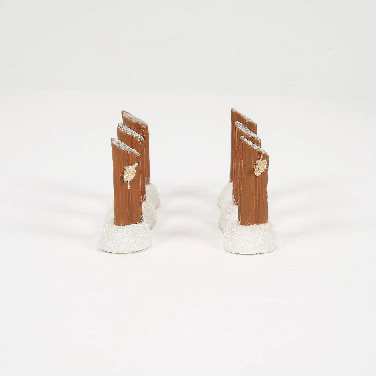 Wharf Fencing 2 Pack Disney Village by Department 56