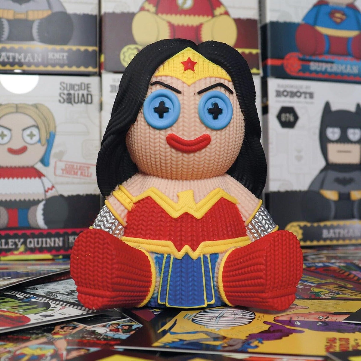 Wonder Woman DC Collectible Vinyl Figure by Handmade By Robots